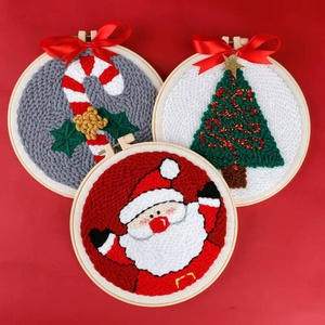 Kits de Bordado XIXI, Tela de Monje, Aguja de Punch, Adornos Navideños Hechos a Mano, Material de Bordado de Poliéster para Principiantes - Product Image 1