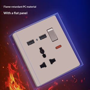 Prise de courant standard britannique Hong Kong Macao spéciale à une ouverture 10A 3 prises AC multifonction cinq trous USB (prise de type C) - Product Image 4