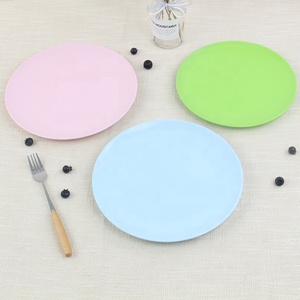 <span class=keywords><strong>Set</strong></span> di Stoviglie in Melamina Royal per Ristoranti, Casa, Feste, Hotel e Campeggio - Fornitura all'Ingrosso per Uso Domestico - Product Image 3