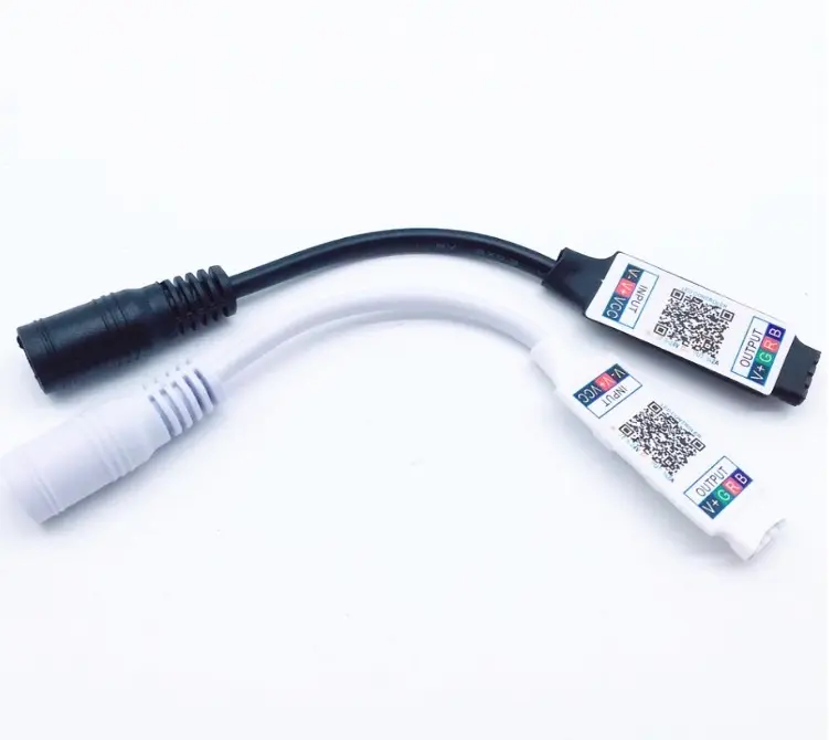 DC5 12V 24V Smartphone App Controle <span class=keywords><strong>Led</strong></span> Strip Blue Tooth Rgb Auto <span class=keywords><strong>Led</strong></span> Licht Controller
