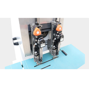 Máquina de coser al pié de cabra de doble cabezal para encuadernación de folletos y catálogos - Product Image 5