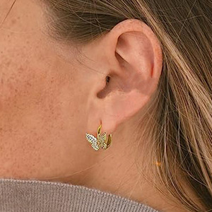 Orecchini a Farfalla con Micro Pavé per Donne, Eleganti Gioielli per Orecchie Scintillanti e alla Moda - Product Image 2