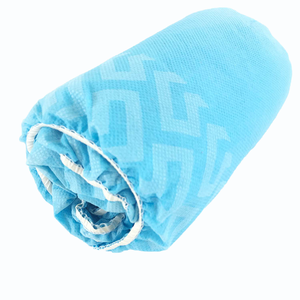 Copriscarpe Monouso Impermeabile Antiscivolo in Tessuto Non Tessuto PP Blu per Camera Bianca Certificato CE Classe <span class=keywords><strong>II</strong></span> Disinfezione Ozono - Product Image 4