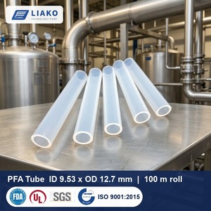 Tuyau PFA 9,53x12,7 mm (3/8" x 1/2") translucide, haute pureté, enroulement de 100 m pour le refroidissement liquide des serveurs et les lignes chimiques - Product Image 1
