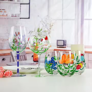 <span class=keywords><strong>Verres</strong></span> <span class=keywords><strong>à</strong></span> <span class=keywords><strong>gin</strong></span> en cristal soufflé <span class=keywords><strong>à</strong></span> la bouche, vente chaude, avec motif de fleurs multiples peintes <span class=keywords><strong>à</strong></span> la main personnalisable - Product Image 4