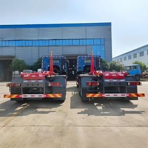 Camion à ordures HOWO 6X4 de bonne qualité avec bras de ramassage, camion à ordures détachable avec benne à vendre - Product Image 6