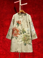 Poncho mi-long chinois haut de gamme en tissu jacquard gaufré, richement perlé, pour femme, nouvelle collection 2026, amincissant et élégant