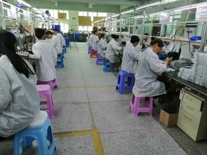 New Thông Minh <span class=keywords><strong>Router</strong></span> 4G LTE CPE <span class=keywords><strong>Router</strong></span> Không Dây Với Khe Cắm Thẻ <span class=keywords><strong>Sim</strong></span> Di Động <span class=keywords><strong>Wifi</strong></span> Hotspot <span class=keywords><strong>Router</strong></span> - Product Image 5