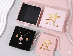 Boîte <span class=keywords><strong>à</strong></span> bijoux <span class=keywords><strong>personnalisée</strong></span> avec logo imprimé, emballage en carton avec tiroir et pochette en microfibre pour bijoux - Product Image 6