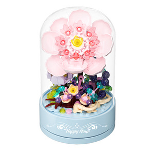 ตัวต่อพลาสติกขนาดเล็ก ชุดของเล่นกล่องดนตรี DIY รูปดอกกุหลาบ ประกอบได้ หมุนได้ 360 องศา ชุดธีมสัตว์และธรรมชาติ - Product Image 6