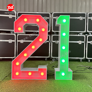 Décorations de fête 40e anniversaire, lettres et chiffres géants lumineux à LED pour les fournitures de fête d'anniversaire - Product Image 3