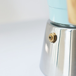 <span class=keywords><strong>Cafetera</strong></span> <span class=keywords><strong>Espresso</strong></span> portátil Moka Pot de aluminio Oem Kahve Makinesi <span class=keywords><strong>Cafetera</strong></span> Stovetop Mocha Pot Mokapot de negocios - Product Image 2