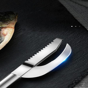Vente en gros LMK059 Accessoires de cuisine Écailleur à poisson en acier inoxydable, nettoyeur, éplucheur, coupe-écailles - Product Image 4
