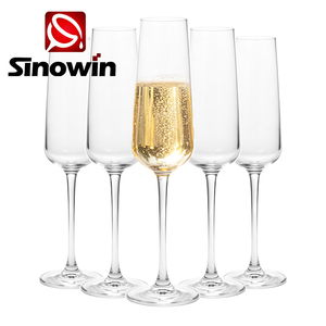 Flûte <span class=keywords><strong>à</strong></span> <span class=keywords><strong>champagne</strong></span> en cristal sans plomb en gros avec coffret cadeau personnalisé, commande en stock, faible MOQ pour mariage, verre <span class=keywords><strong>à</strong></span> <span class=keywords><strong>champagne</strong></span> 230 ml - Product Image 1