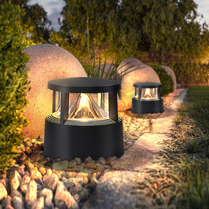 Lampes de Jardin Extérieures Étanches en Forme de Colonne pour Pelouse, Cour, Aménagement Paysager et Allées - Product Image 1