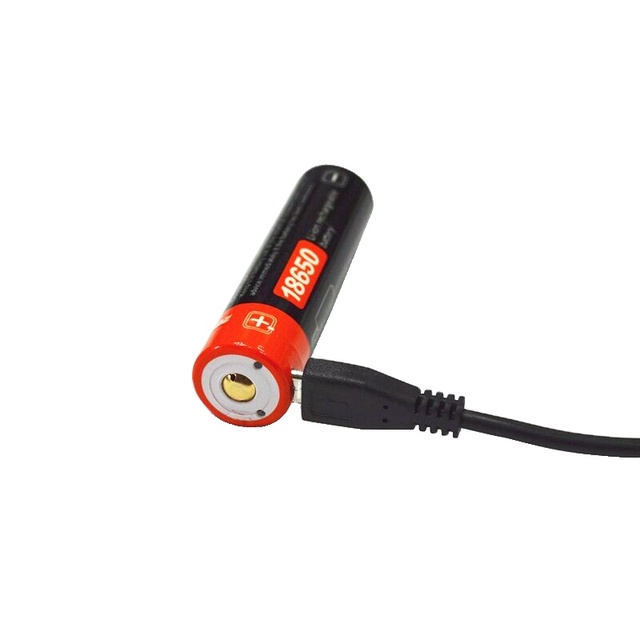 Rechargeable ICR 1S1P 3.7V 18650 2600mAh Battery With USB Lithium Ion Battery
