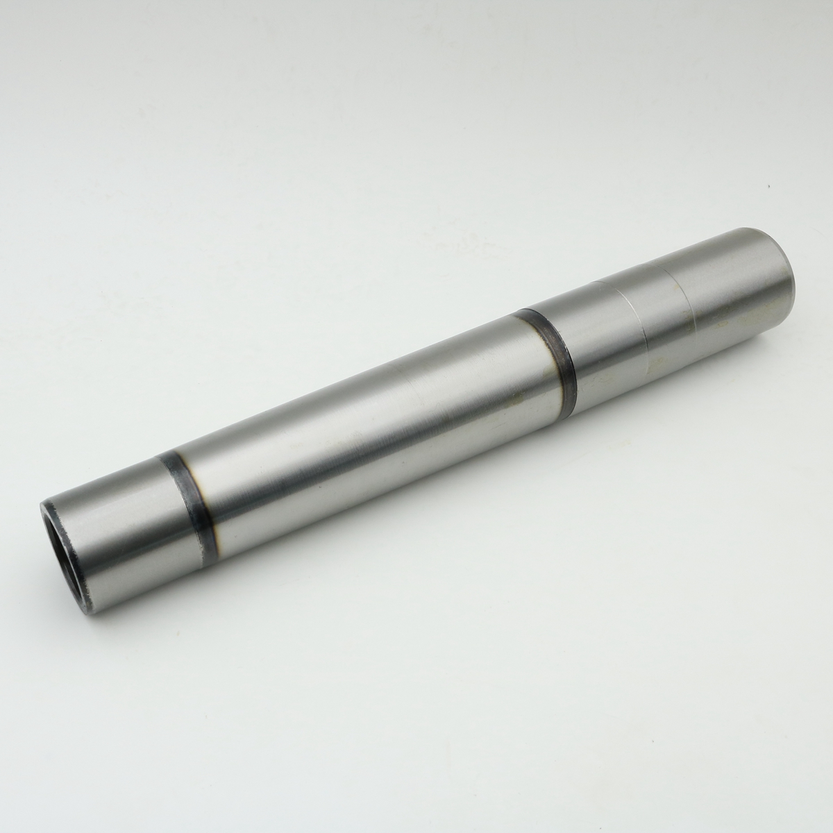 Peugeot 205 Rear Axle - Durable & Efficient Performance