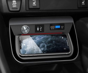 Wholesale <strong>Cars</strong> <strong>Accessories</strong> Charging Pads iphone 2 <strong>in</strong> 1 With 36W QC 3.0 USB Phone for Toyota RAV4 <strong>Car</strong> Wireless Charger Pad - Product Image 6