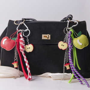 Al por mayor Nuevo Colgante de Manzana para Bolso, Colgante de Fruta de Cuerda Trenzada Creativa, Serie de Moda, Llavero y Colgante para Coche - Product Image 1