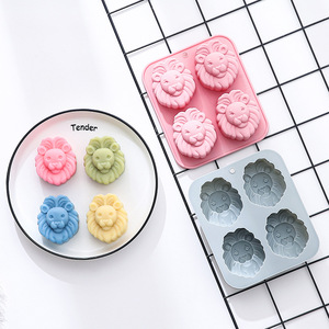 Moules à gâteau en silicone à 4 cavités, design sur le thème du lion, de qualité alimentaire, réutilisables, mignons, en silicone magnétique, pour chocolat, bonbons et glaces, moule DIY - Product Image 5