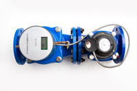 Compteur d'eau intelligent de gros calibre à lecture à distance sans fil à Valve contrôlée à prix d'usine