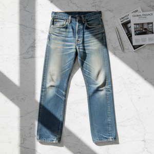 Pantalones Vaqueros Personalizados de Alta Calidad, Estilo Vintage, Lavado a la Piedra, Algodón Desgastado, Indigo Crudo, Tela Vaquera Japonesa Selvedge, Corte Recto y Ajustado - Product Image 1