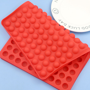 Moule en silicone à 140 cavités pour la fabrication de bonbons gélifiés, mini-moule à friandises pour l'entraînement des chiens, moule à pépites de chocolat, moule à friandises pour animaux de compagnie - Product Image 4