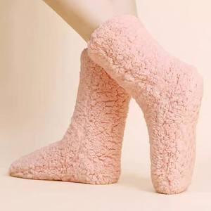 <span class=keywords><strong>Chaussettes</strong></span> chauffantes pour hommes et femmes pour l'hiver, utilisées pour dormir avec des pieds froids la <span class=keywords><strong>nuit</strong></span>, <span class=keywords><strong>chaussettes</strong></span> chauffantes pour la maison pour garder les pieds au chaud - Product Image 3