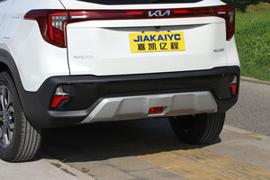 รถยนต์ Kia Seltos ใหม่เอี่ยม 5 ประตู SUV ขนาดกะทัดรัด เครื่องยนต์เบนซิน 1.5 ลิตร พวงมาลัยซ้าย เบาะหนัง หลังคาซันรูฟแบบพาโนรามา รถสต็อกขายส่ง - Product Image 5