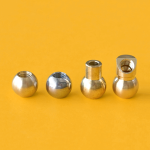 Насадка для токарного станка с ЧПУ - наклонная рельсовая форсунка для подачи воды и держатель с латунным шариком, гарантия 3 месяца - Product Image 1