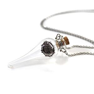 Vente flash - Pendentif bouteille magique transparente pour vœux |   Flacon en <span class=keywords><strong>verre</strong></span> 20x60mm avec bouchon en liège et chaîne en acier inoxydable de 60cm - Product Image 5