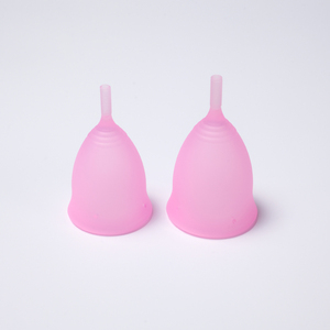Copas menstruales de silicona orgánica reutilizables de nuevo diseño, <span class=keywords><strong>precio</strong></span> para mujeres - Product Image 4