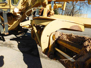 เครื่องไล่ระดับมอเตอร์สำหรับแมว140H เครื่องจักรที่ใช้ในสภาพเดิมรถเกรดมอเตอร์สำหรับแมว140กรัม - Product Image 5