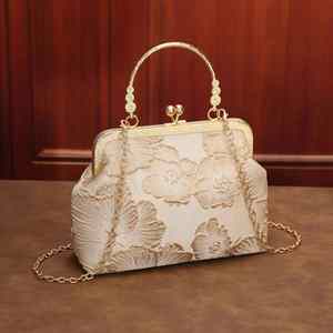 Nouvelle Pochette de Soirée Cheongsam Style National Chinois avec Chaîne à Clipser, en Polyester, Design Perles Dorées, Solennelle - Product Image 6