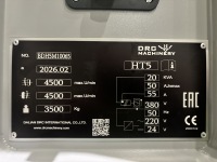 Tour CNC automatique HT5 - Centre de tournage à banc plat robuste avec système Fanuc 2 axes haute précision