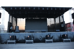 Roadshow-<span class=keywords><strong>remolque</strong></span> HUAYUAN de 13m, pantalla <span class=keywords><strong>LED</strong></span> móvil, escenario de concierto, en venta - Product Image 3