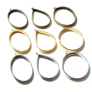 10pcs ovale/rotondo/Drop Border stampo geometrico Hollow Metal Frame Bezel vassoio pendente in resina epossidica per accessori per la creazione di gioielli fai da te