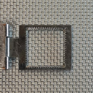 Hot Bán 2000*3000Mm Mạ Kẽm Gà Dây Lưới 3Mm Twill Dệt Dệt Kỹ Thuật Nhúng Nóng Điện Thép Không Gỉ - Product Image 1