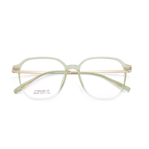 Montures de lunettes en titane vert et blanc, rectangulaires, monture complète, M8185, légères, unisexe, verres en acrylique, origine Danyang - Product Image 1