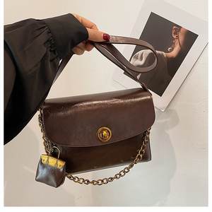 Bolso de hombro para axila Moq bajo directo de fábrica, nuevo bolso ligero de lujo para mujer, bolsos de cadena cruzados informales de cuero suave con monedero - Product Image 2