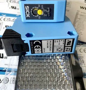 SICK TiM561-2050101 270 ของแท้ เลเซอร์ 2D LiDAR ระยะ 10 เมตร สำหรับตรวจจับสิ่งกีดขวางภายนอกอาคาร พร้อมพอร์ต Ethernet - Product Image 1