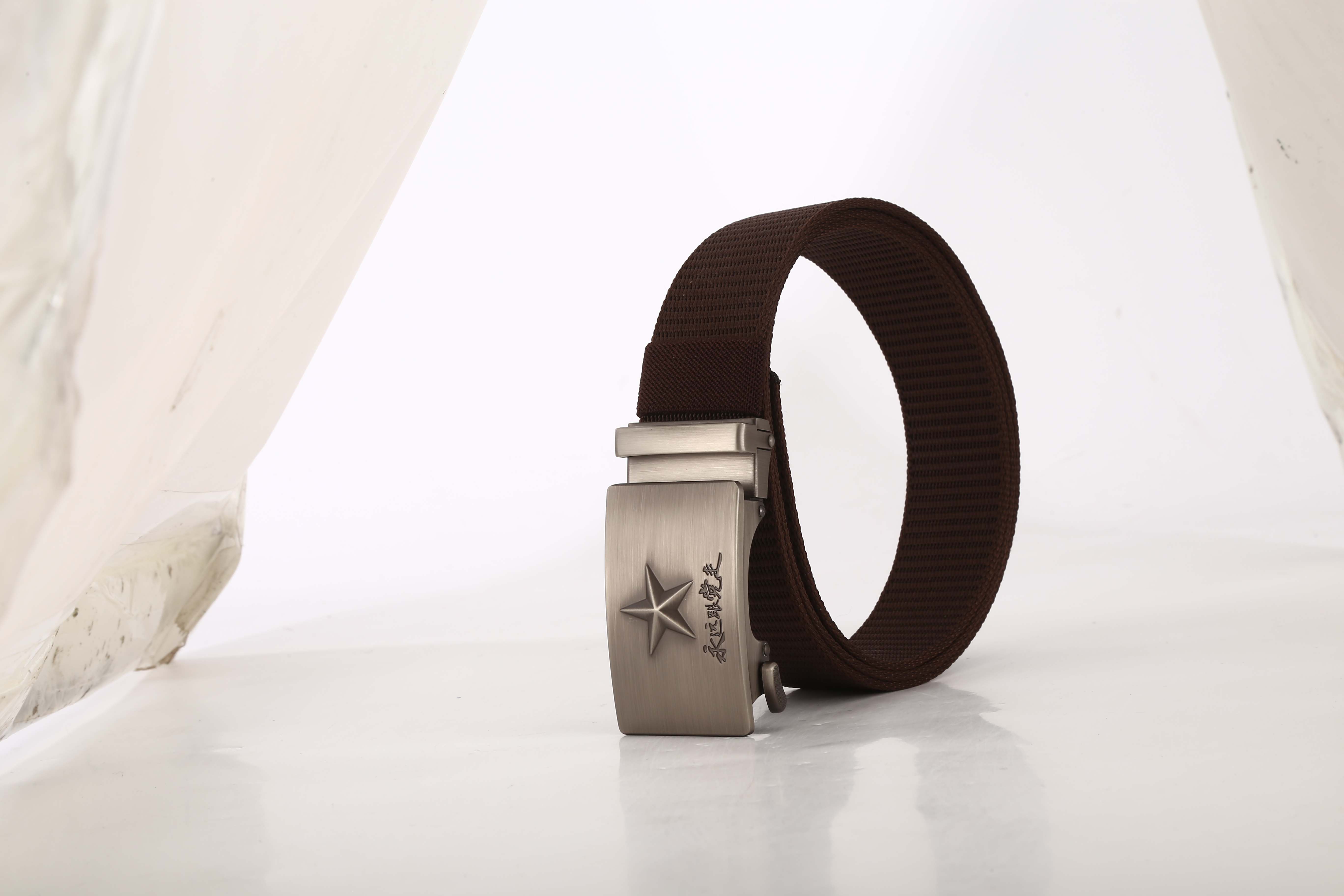 Couleur café profond