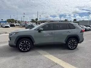 Prix Parfaits Qualité Exceptionnelle TO-YOTA RAV4 Double Cabine Confort 4x4 Transmission Intégrale 80L 8 Vitesses 2023 Voitures Pas Chères Véhicules d'Occasion - Product Image 5