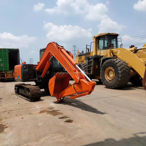 Petite pelleteuse d'occasion bon marché HITACHI ZX70 7 tonnes - Product Image 4