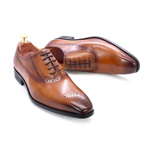 Zapatos Derby Ingleses con Acabado Lacado que Aumenta la Altura, Cuero Genuino Brillante con Diseño Grabado, Resistentes, Ligeros, Impermeables para Otoño - Product Image 6