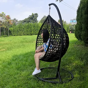 Outdoor pe wicker rattan hanging swing egg chair outdoor patio furniture egg style