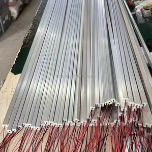 Panneau mural acoustique LED moderne personnalisé avec projecteur caché Conception d'éclairage classique en bois pour absorber le son Style Akupanel classique - Product Image 3