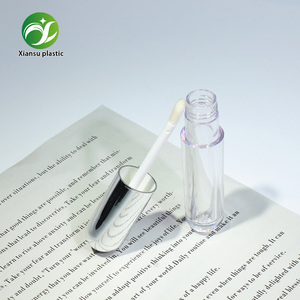 Tube de gloss à lèvres vide en forme de capsule transparente <span class=keywords><strong>ISMAN</strong></span>, 4 ml, en plastique, étiquette privée, avec bouchon à vis - Product Image 3