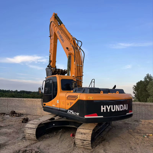 Excavatrice hydraulique sur chenilles HYUNDAI 225LC-9T d'origine, moteur diesel, pompe, modèle 2018, puissance 112 kW, sans fuites, robuste - Product Image 1