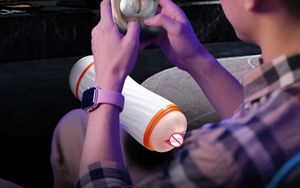 Masturbatore Maschile Realistico in TPR con Vibrazione, Giocattolo per Adulti, Vagina Tascabile, Stimolatore per Sesso Orale, Masturbatore a Forma di Vagina Reale - Product Image 4